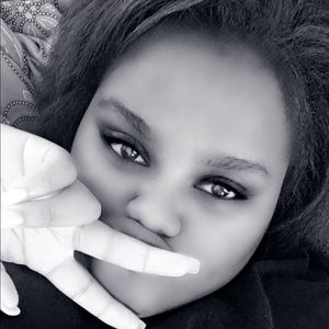 Meet your Posher, Khaliah