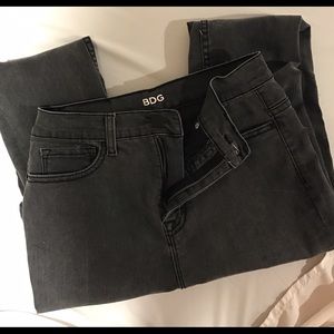 BDG Twig High-Rise Skinny Jean in charcoal