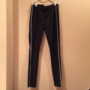 Heathered charcoal leggings (Lou & Grey)