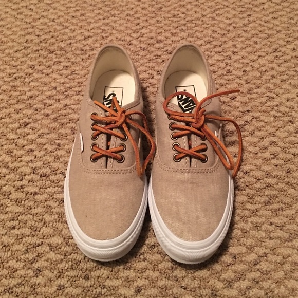 canvas authentic vans