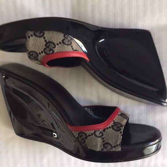 GUCCI💖💖 - Picture 3 of 4