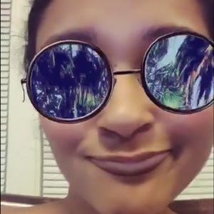 Meet your Posher, Jess