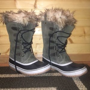 Women's sorel boots
