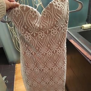 LULUS LACE DRESS