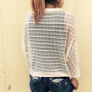 Kimchi Biue by UO Cream Lace Oversized Blouse