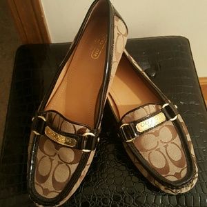 SOLD***WOMENS AUTHENTIC COACH LOAFERS SZ 10