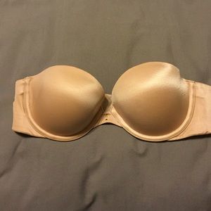Victoria's Secret strapless nude bra 34B