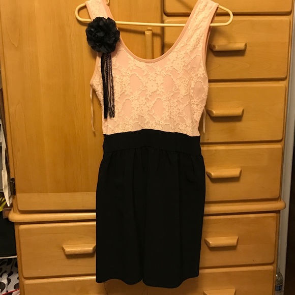 Pink/Black Dress