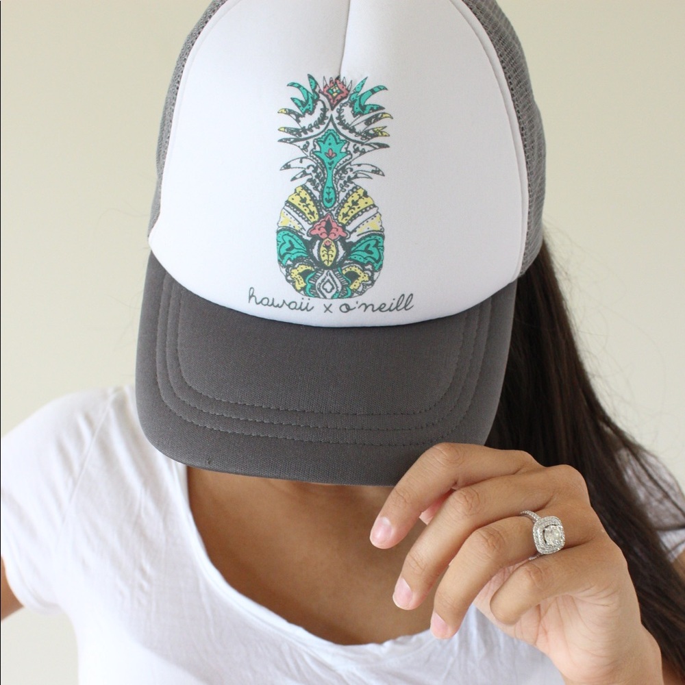 Hawaii hat - Picture 1 of 3