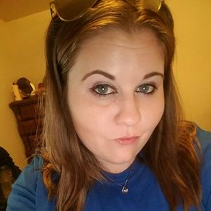 Meet your Posher, Cass