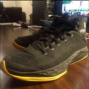 Under Armour Fireshot