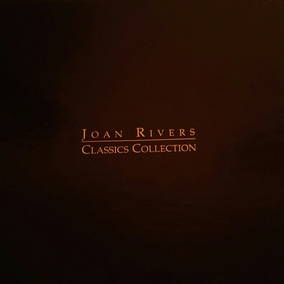 Joan Rivers necklace - Picture 3 of 4