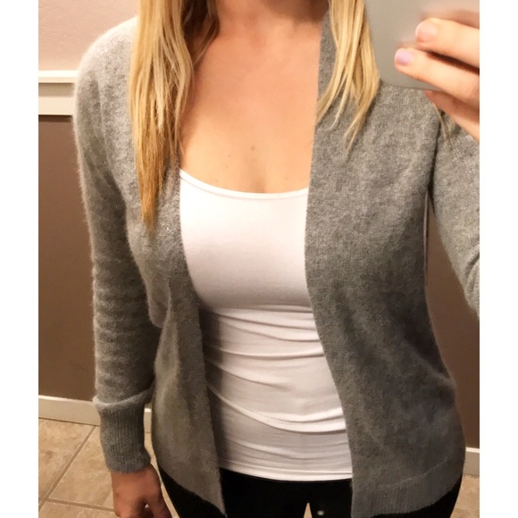 🍁🍂HP 11-26-16🍁🍂Knit Cardigan 🍁🍂 - Picture 3 of 4