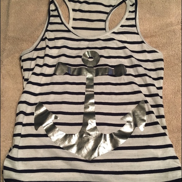 Sliver anchor striped tank