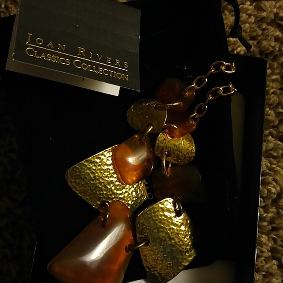Joan Rivers faux gold necklace