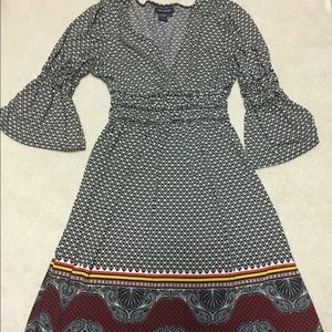 Max Edition Vneck dress