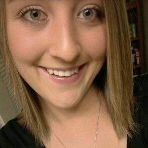 Meet your Posher, Heidi