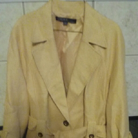 Womens Gold jacket by Kasper.