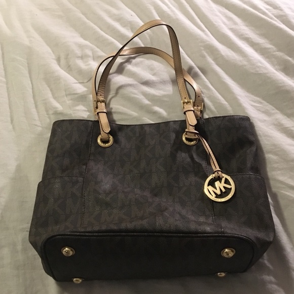 Michael kors tote