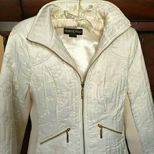 Nwot.beautiful guess jacket