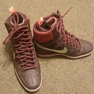 Nike wedge h20 repel burgundy sale Today only