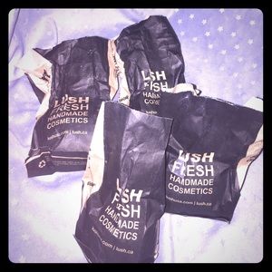 BATH BOMB LUSH BUNDLE