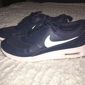 Nike Air Max Thea. Navy. Size 7.
