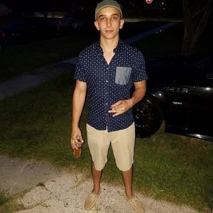 Meet your Posher, Alen