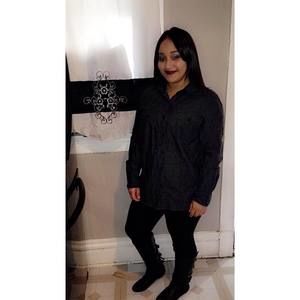 Meet your Posher, Ashley