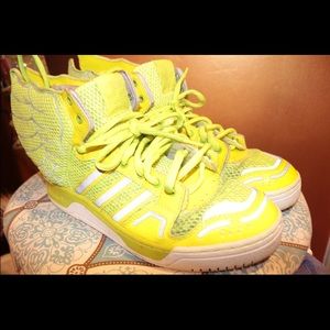 Jeremy Scott Wings