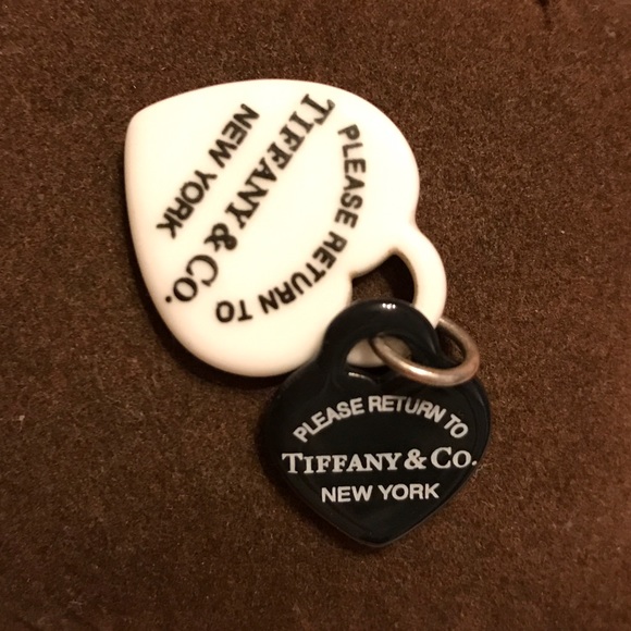 RETURN TO TIFFANY™ MINI DOUBLE HEART TAG PENDANT