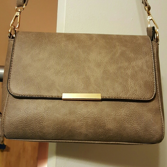 Purse - Picture 3 of 3