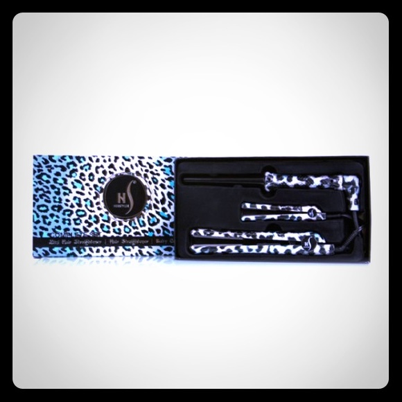 Accessories - Complete set Birthday come celebrate with me 🎈🎂