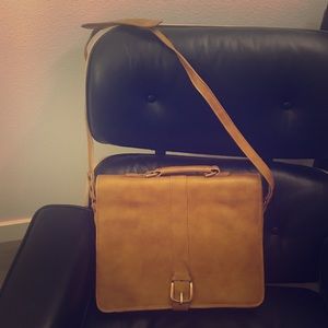 Light tan leather satchel - great for students!
