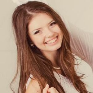 Meet your Posher, Ana-maria