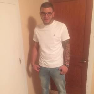 Meet your Posher, Luis m.