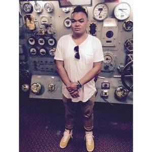 Meet your Posher, James