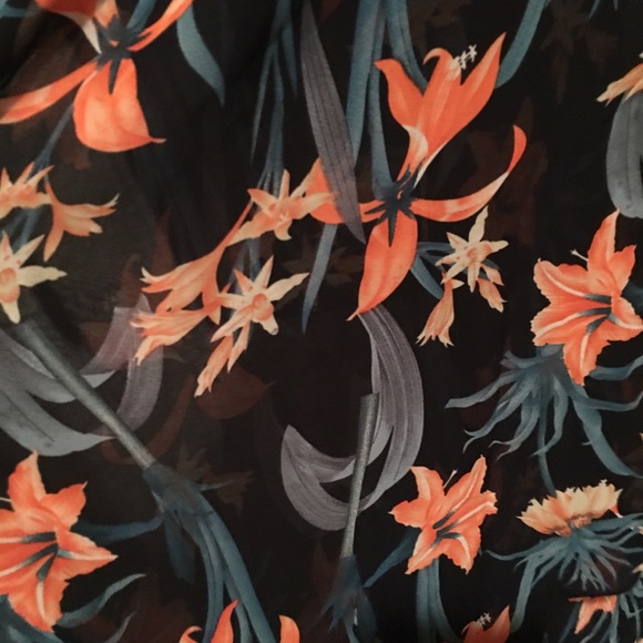 NWT Halter Maxi romper low back✨floral print