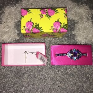 ❗️BF SALE❗️Betsey Johnson bracelet