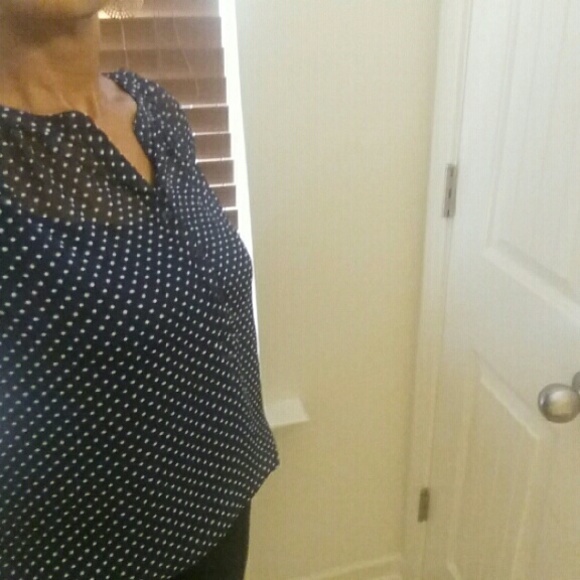 Top - Picture 2 of 2