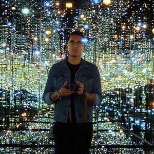 Meet your Posher, Adrian