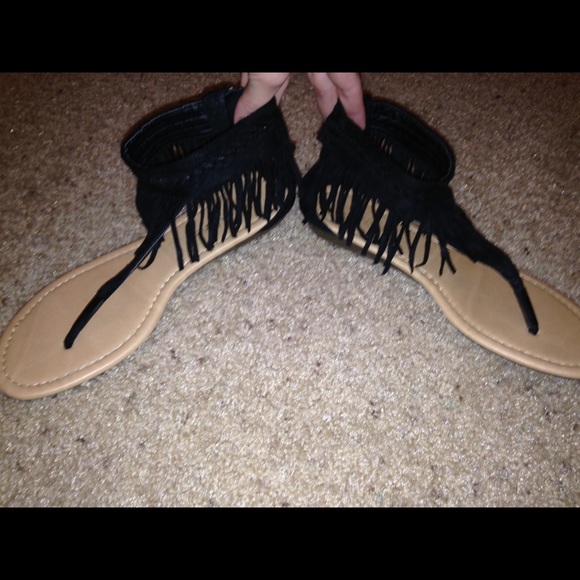 Fringe Sandals size 8
