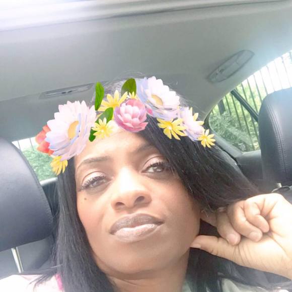 Meet your Posher, Denise