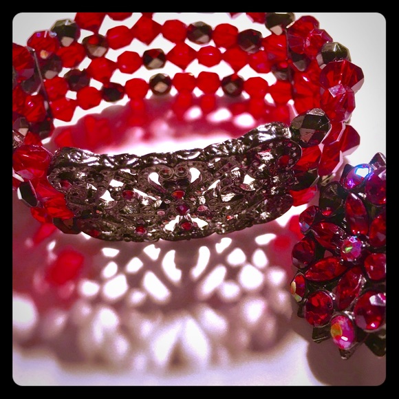 💐EUC STUNNING JEWELLED BRACELET & MATCHING RING - Picture 2 of 4