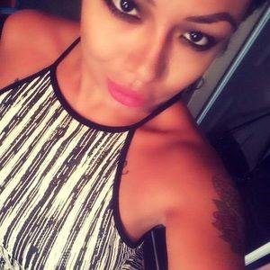 Meet your Posher, Edith