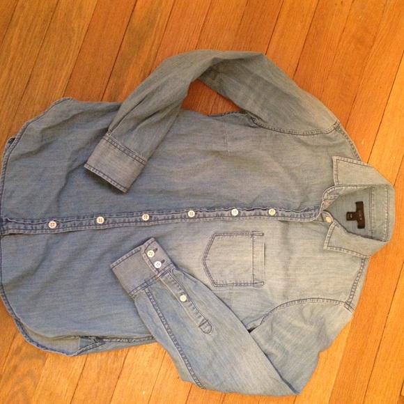 J. Crew Tops - Classic J.Crew Buttondown