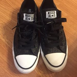Black converse