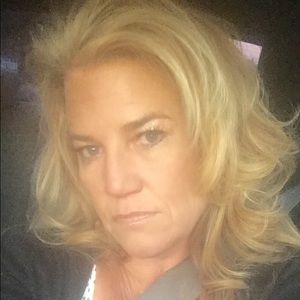 Meet your Posher, Pamela