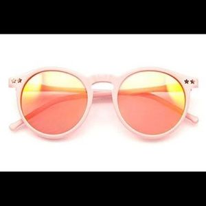 WILDFOX - STEFF DELUXE PINK SUNGLASSES with case