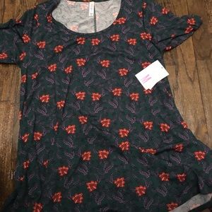 NWT LuLaRoe Med Perfect T